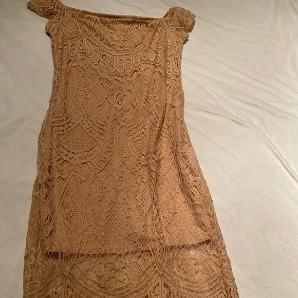 Love, Fire off the shoulder blush dress - Picture 3 of 8